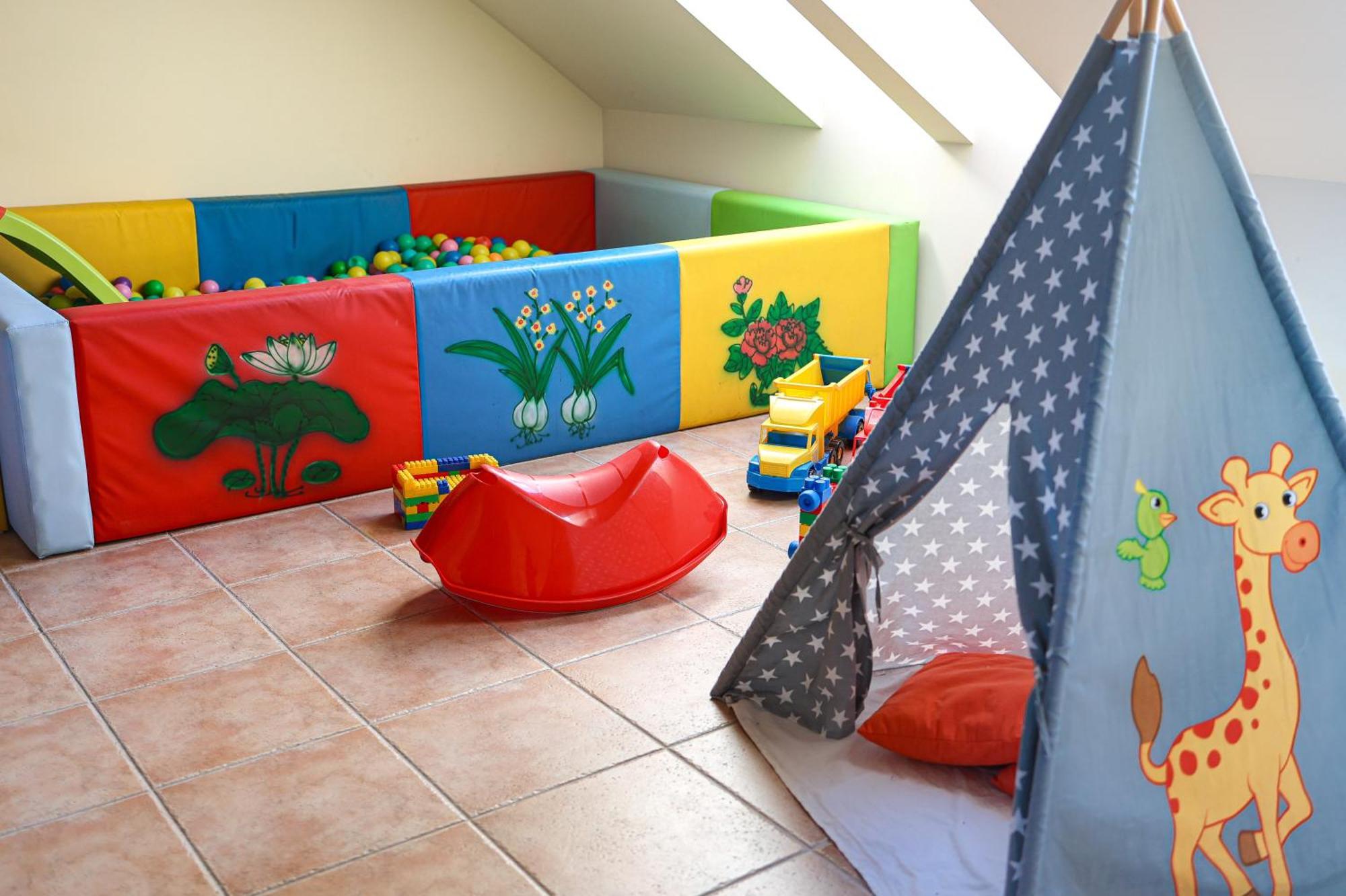 Amelia Apartamenty - Sala Zabaw, 2 Sypialnie, Garaz Podziemny Władysławowo Extérieur photo